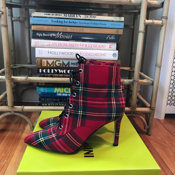 **Not For Sale**Christmas Plaid Tartan Boots Boots 8.5 - Picture 10 of 10